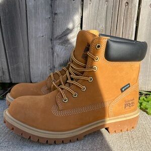Women’s PRO 437 Timberlands size 7